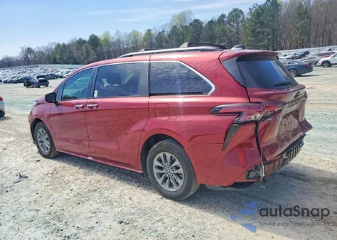 2022 Toyota Sienna Xle 8-Passenger z USA, uszkodzony, nr VIN 5TDYRKEC7NS089934